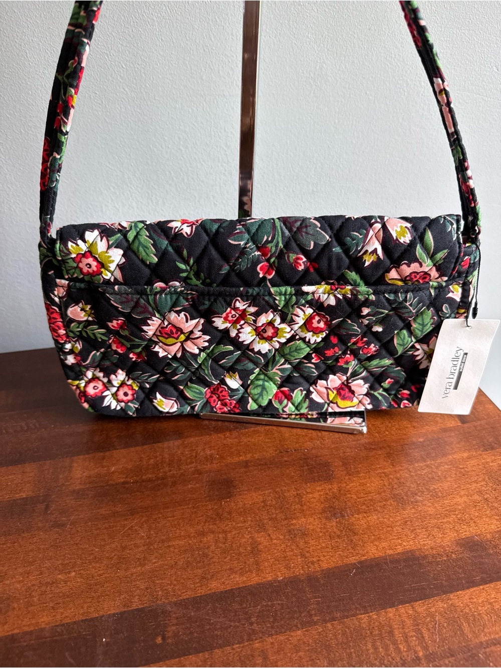 VERA BRADLEY Flap Shoulder Bag Hidden Hearts - Picture 5 of 8